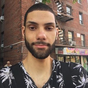 Meet your Posher, Cesar